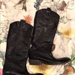 Frye black leather Carson women’s boots size 9